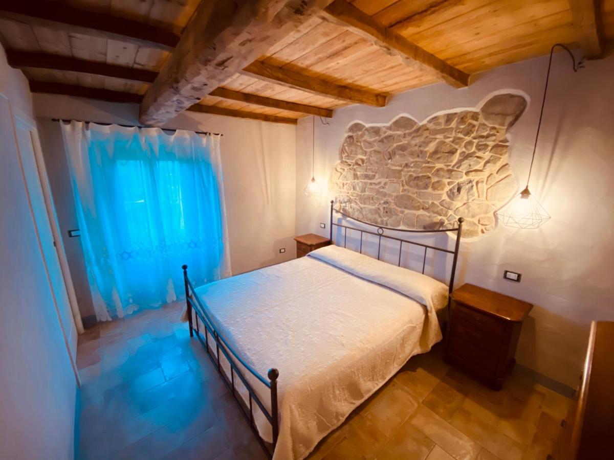 L'Oca Giuliva Relais Bed and Breakfast Gaggio Montano Exteriör bild