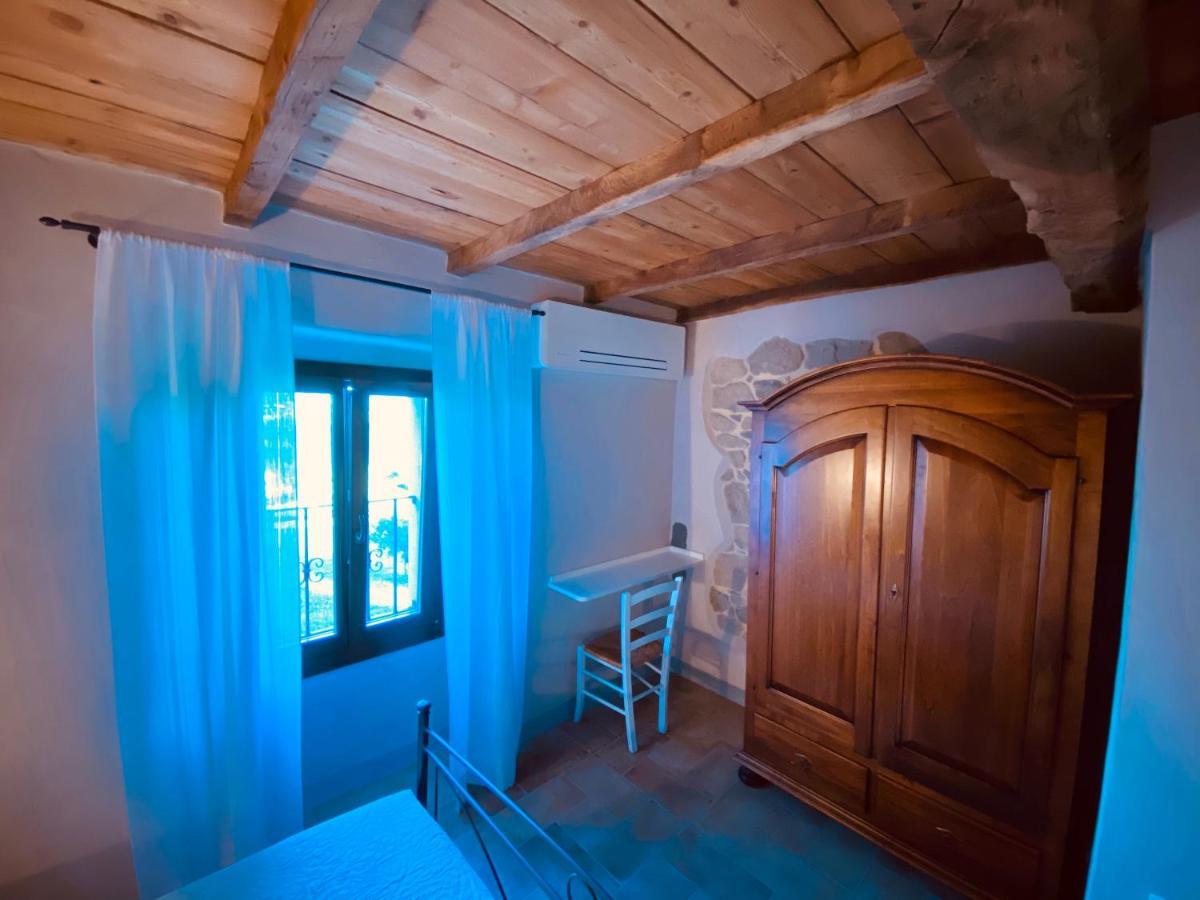 L'Oca Giuliva Relais Bed and Breakfast Gaggio Montano Exteriör bild
